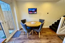 Cotwall End Road, DUDLEY