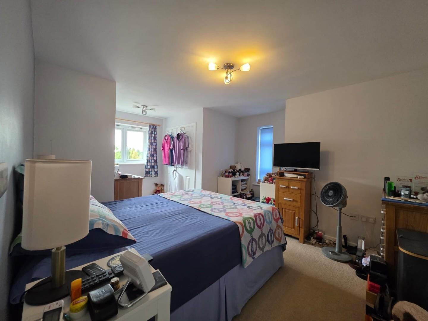 Balmoral Close, St Crispins, Northampton Image 5