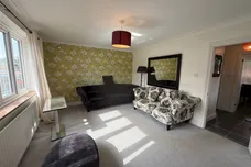 59 Greenwood Drive, Watford