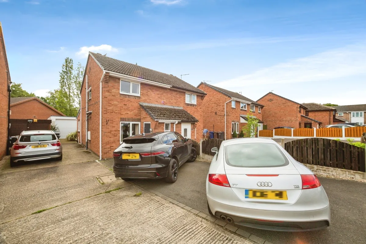 Sitka Close, Royston, Barnsley