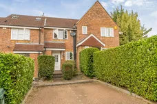 Thellusson Way, Rickmansworth, WD3 photo 1