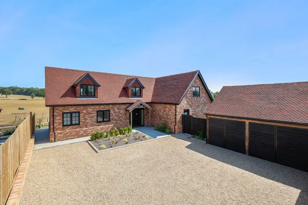 Old Farm Close, Charlwood, Horley, Surrey, RH6