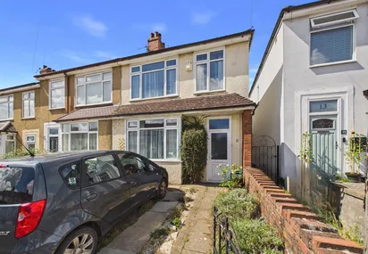 Kennard Rise, Kingswood, Bristol