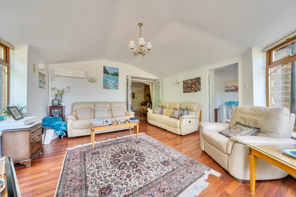 Hempton Road, Hempton, OX15 photo 6