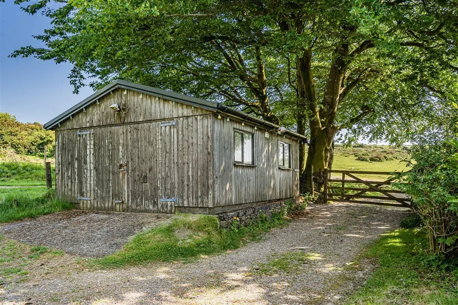 Property Image 9