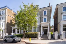 Redcliffe Gardens, London, SW10 photo 2