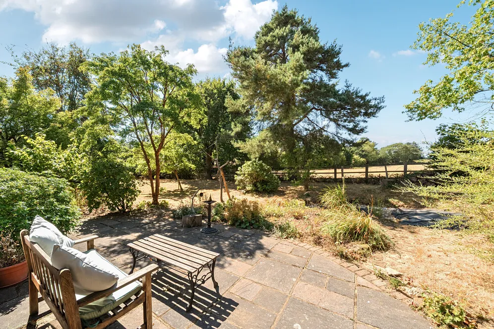 Church Lane, Witley, GU8 photo 3