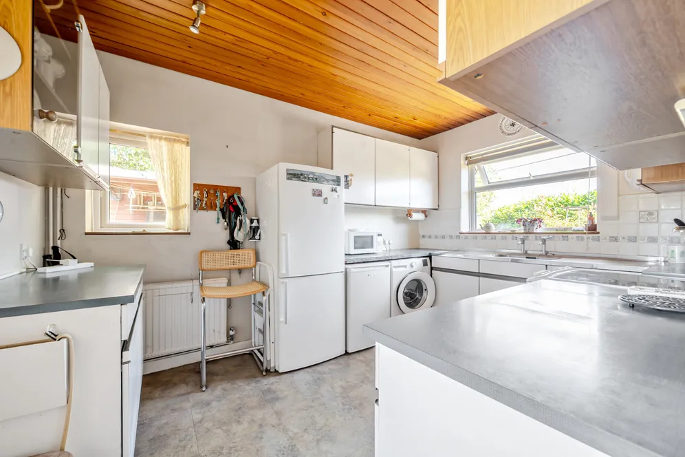 Church Lane, Witley, GU8 photo 7