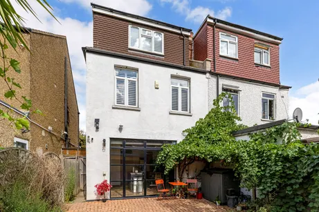 South Vale, Harrow, HA1