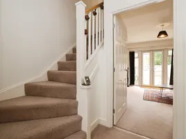 Rushworth Row, Amesbury, Salisbury thumb 3