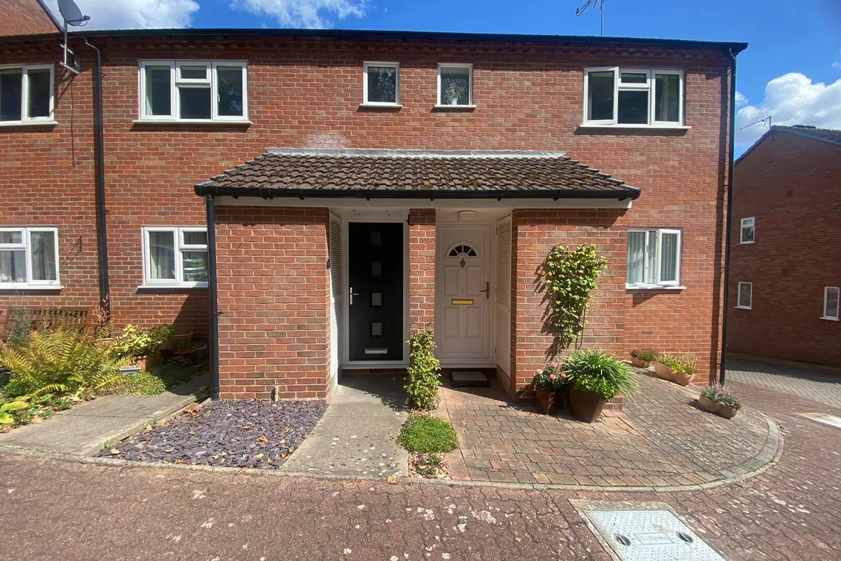 Comberton Court, KIDDERMINSTER