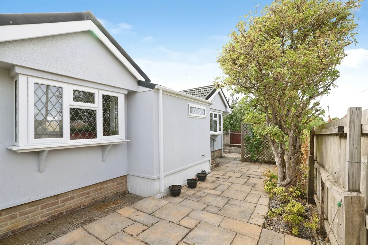 Bungalow Park, Amesbury, Salisbury
