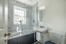 Beaufort Close, London, SW15 photo 24