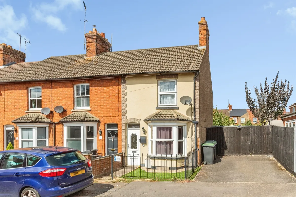 Pratt Road, Rushden
