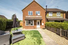 Small Street, Chirton, SN10 photo 1