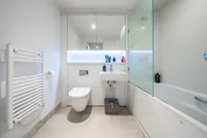 Wingate Square Clapham SW4 photo 5