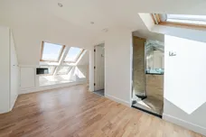 Malthouse Drive London W4 photo 9