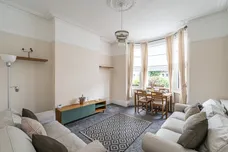 Bickersteth Road London SW17 photo 3