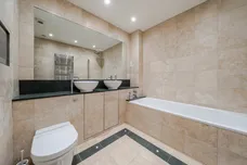Malthouse Drive London W4 photo 13
