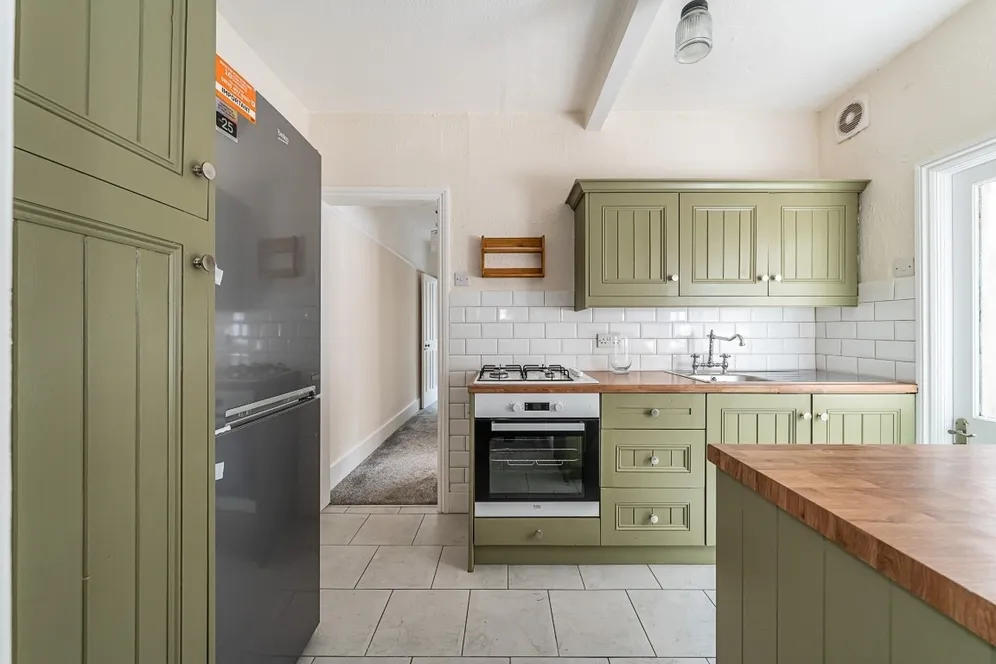 Bickersteth Road London SW17 photo 5