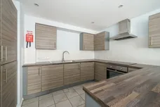 Lakeside Way Wembley HA9 photo 12