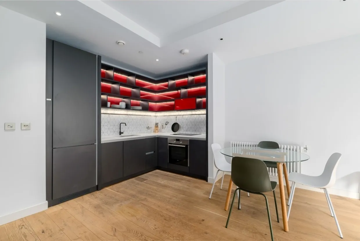 Lyell Street, E14 photo 13