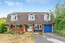Hoover Close, St. Leonards-On-Sea