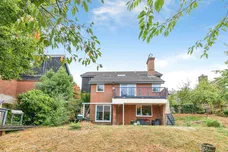 Hoover Close, St. Leonards-On-Sea