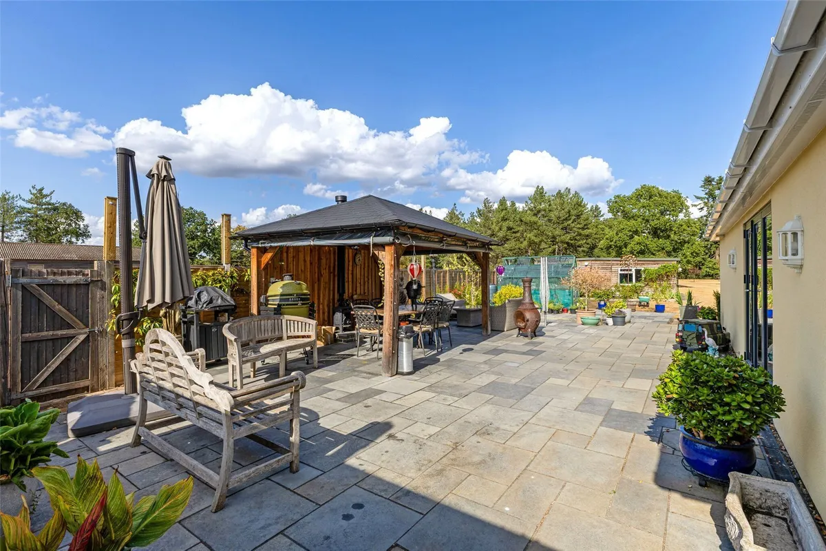 Rag Hill, Aldermaston, RG7