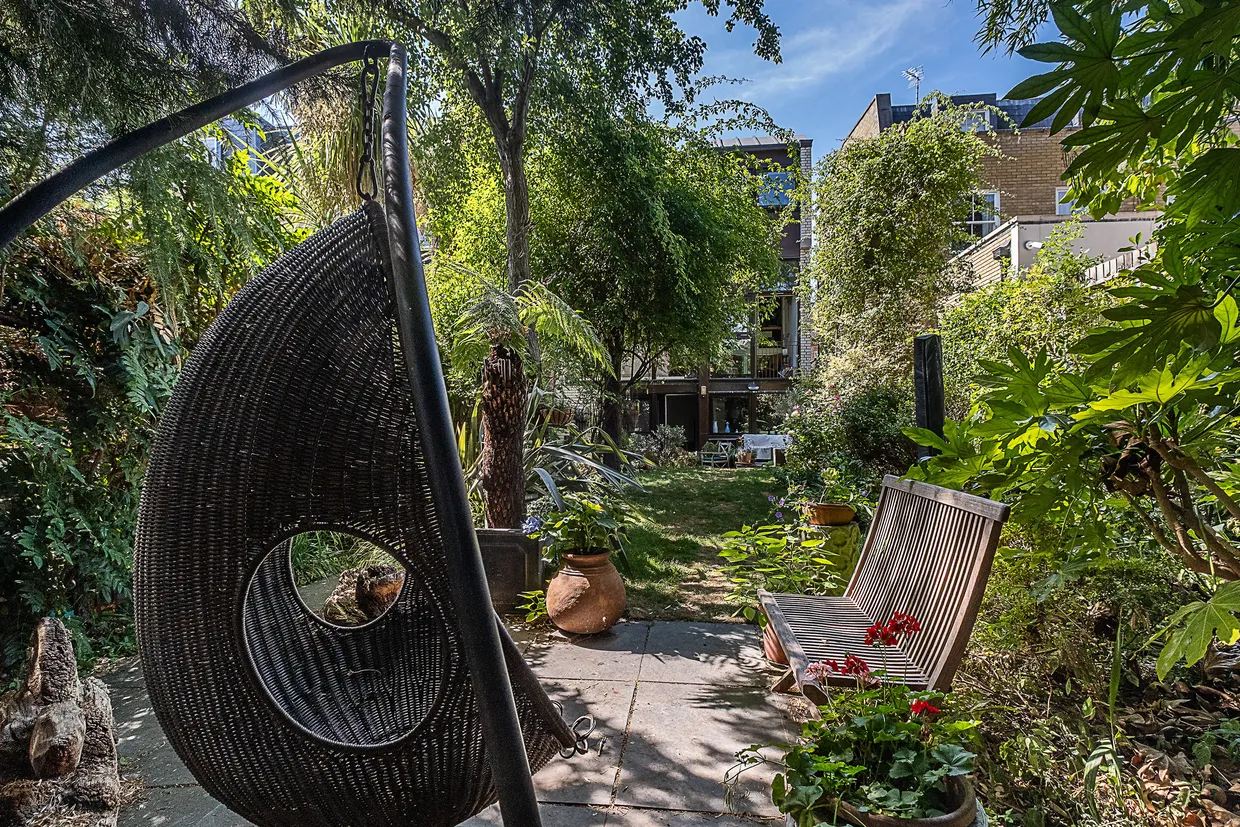 Spencer Hill, London, SW19 photo 45