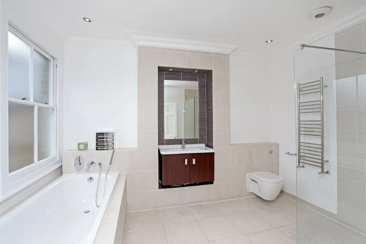Devereux Road, Windsor, SL4 photo 11