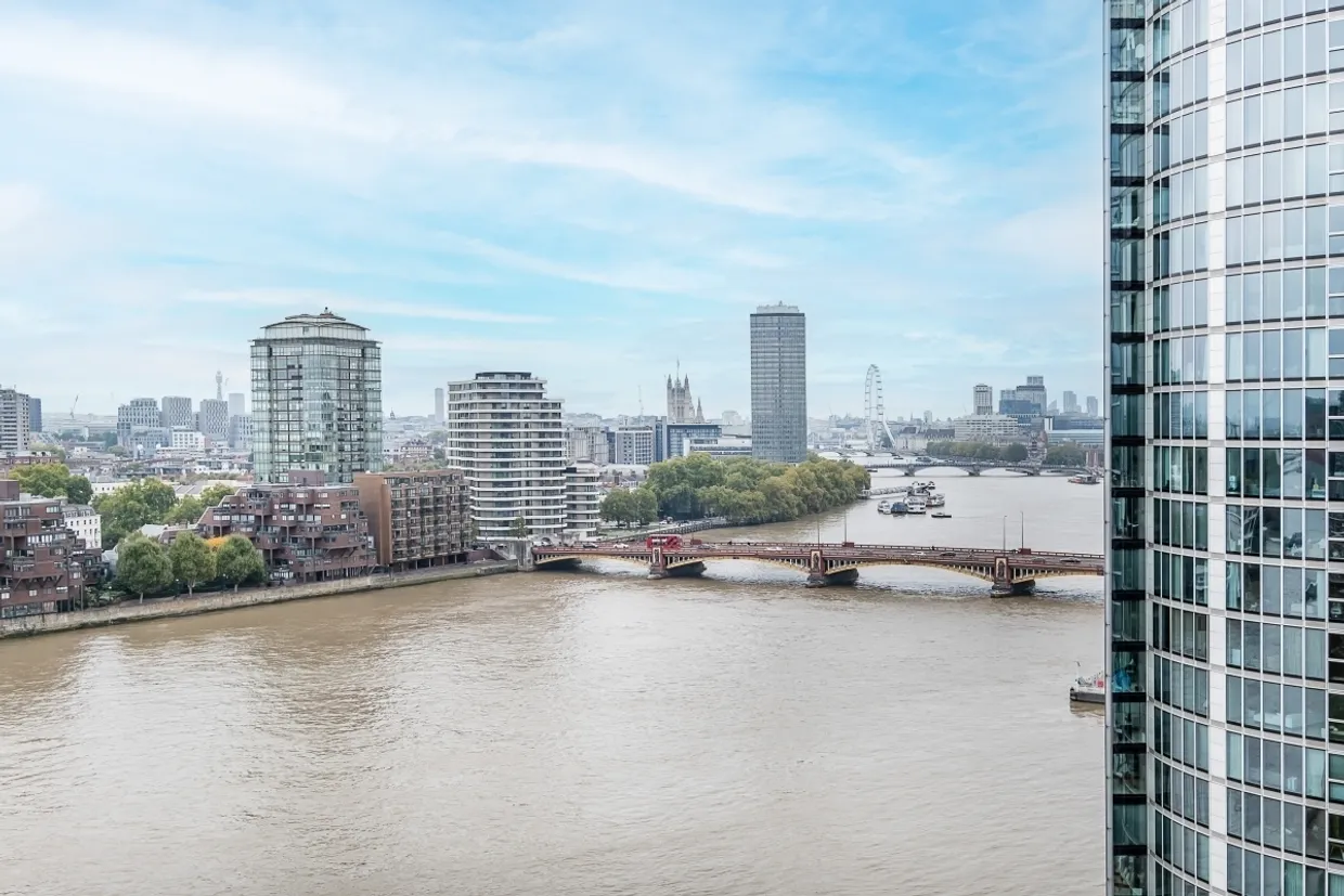 Oak Lane Nine Elms SW8 photo 5
