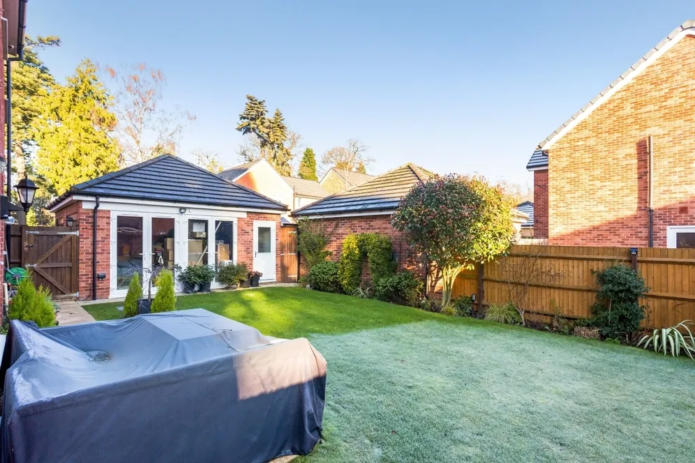 Rounton Close Watford WD17 photo 6