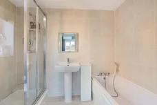 Rounton Close Watford WD17 photo 8