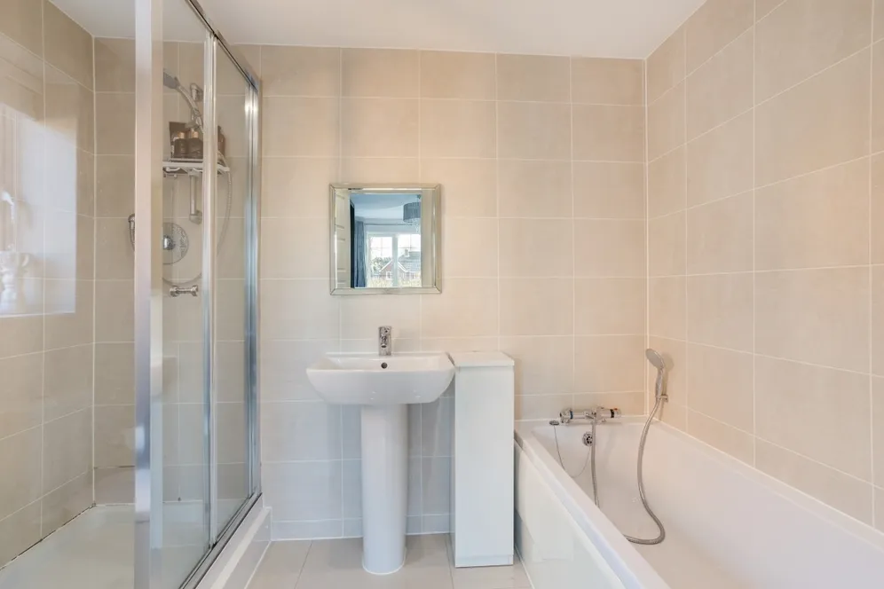 Rounton Close Watford WD17 photo 8