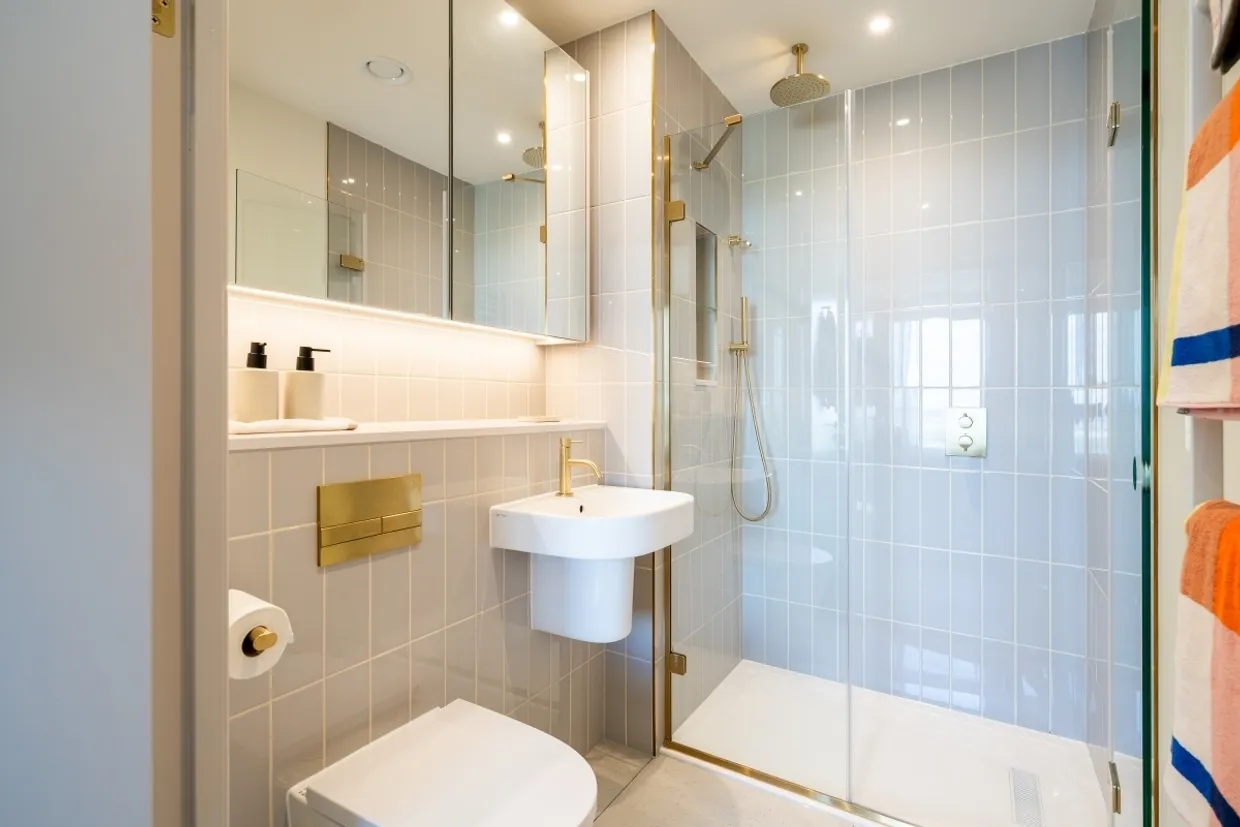 The Eades, 11 Selborne Road London E17 photo 12