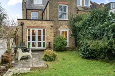 Alexandra Park Road London N10 photo 13