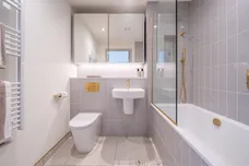 The Eades, 11 Selborne Road London E17 photo 7