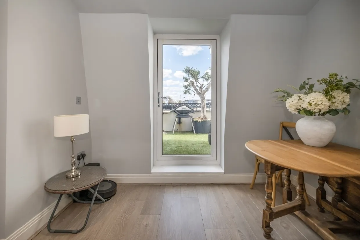 Wadham Mews Mortlake SW14 photo 7