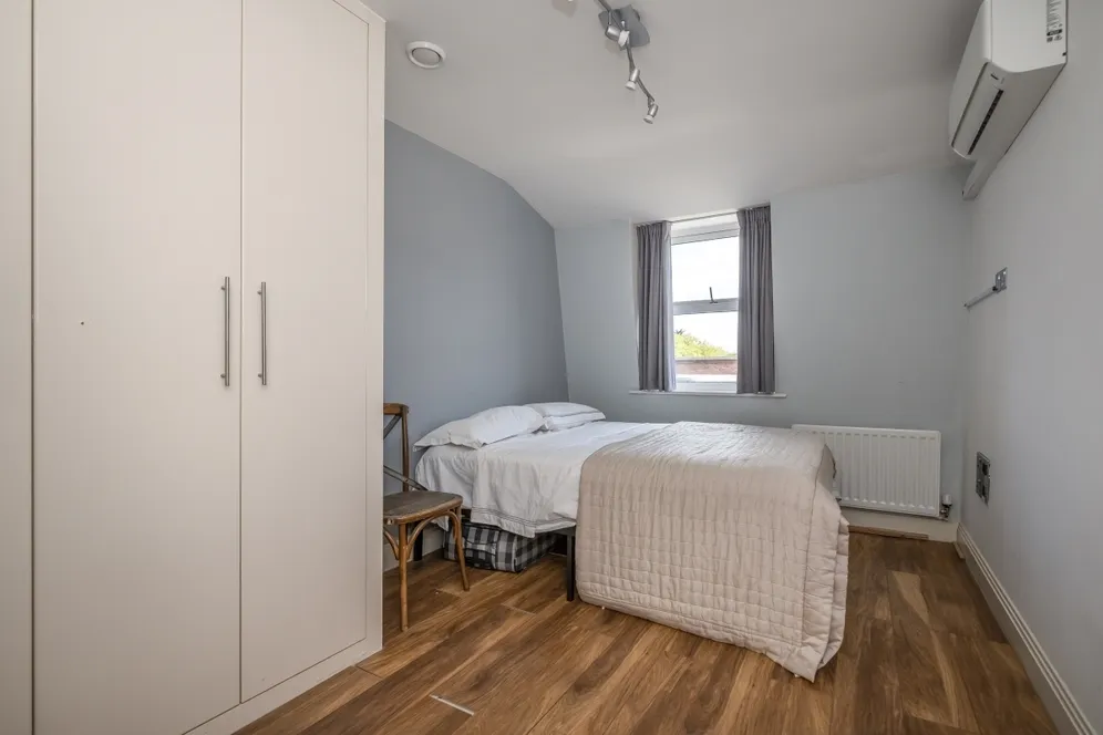 Wadham Mews Mortlake SW14 photo 16