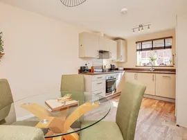 Regency Crescent, Stamford thumb 3
