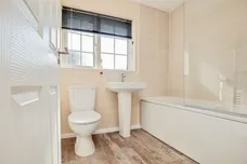 Regency Crescent, Stamford