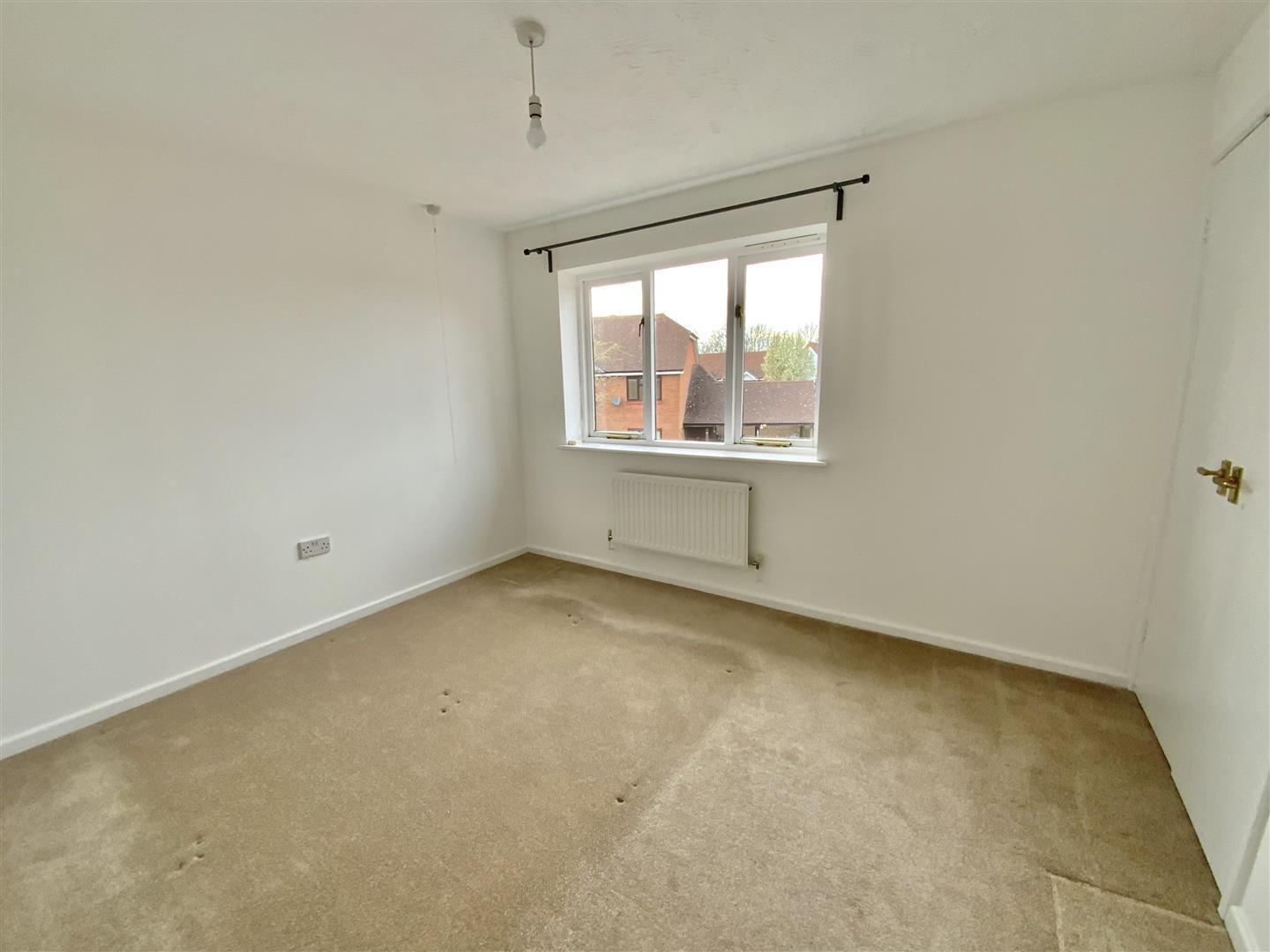 Tallis Lane, Browns Wood, Milton Keynes Image 6
