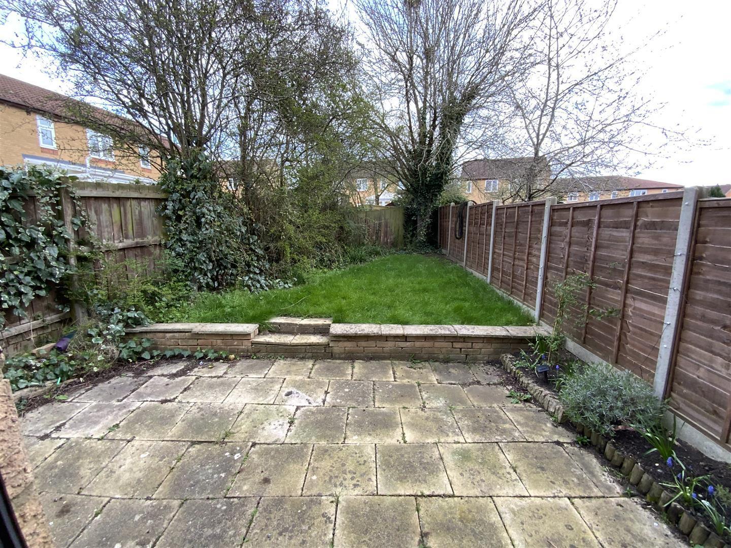 Tallis Lane, Browns Wood, Milton Keynes Image 9