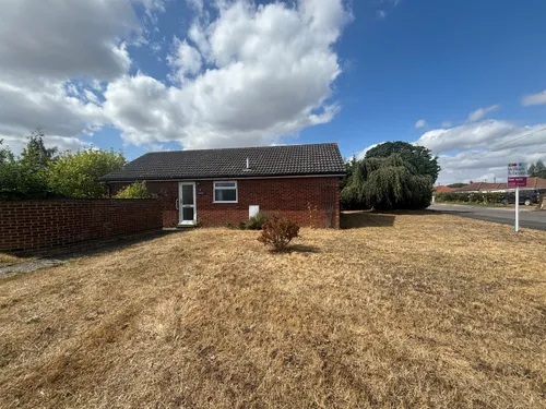 Hawthorn Close, Knodishall, SAXMUNDHAMphoto
