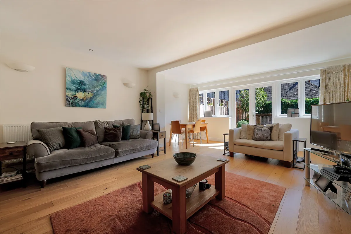 Pilgrim Mews, Reigate, Surrey, RH2