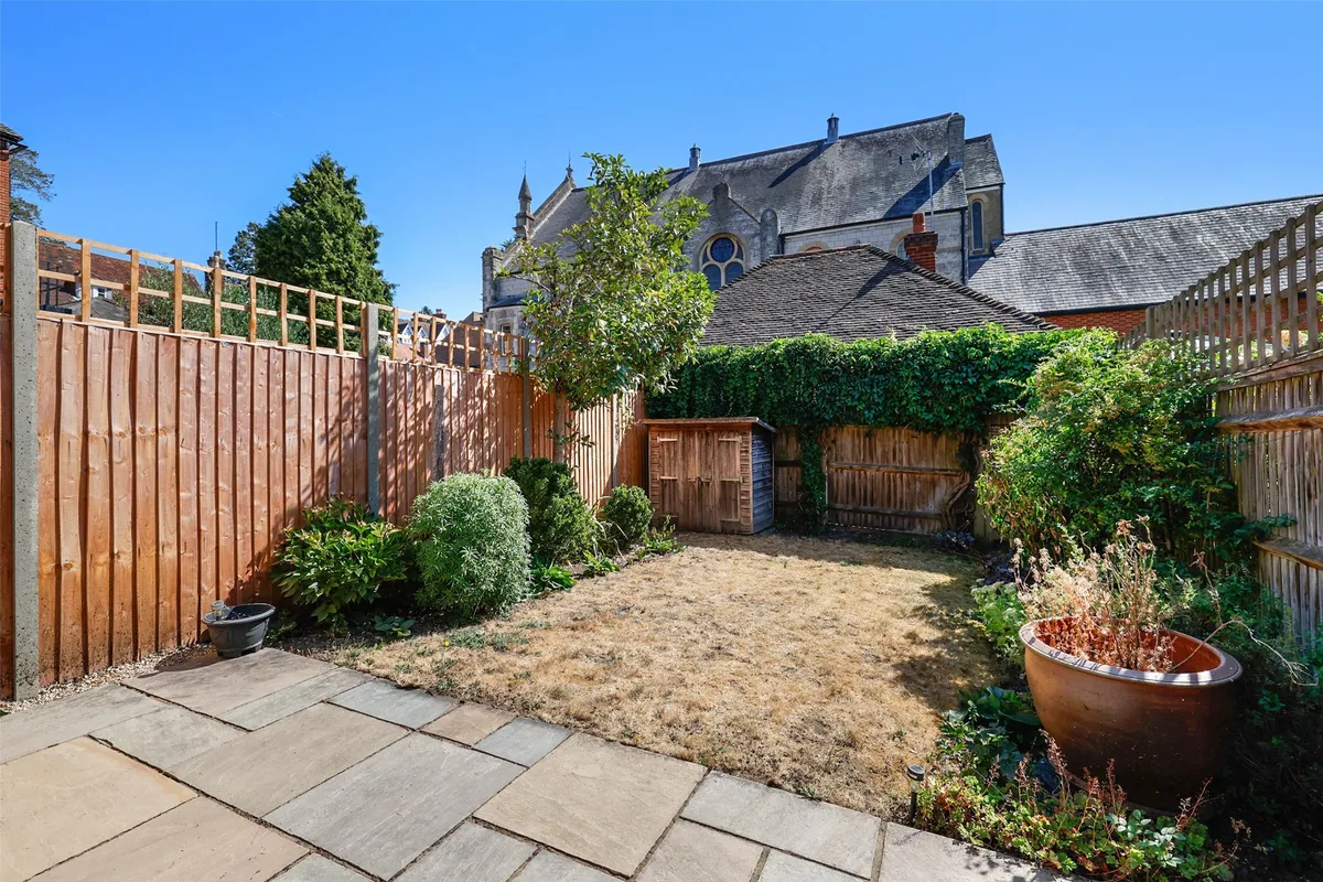 Pilgrim Mews, Reigate, Surrey, RH2