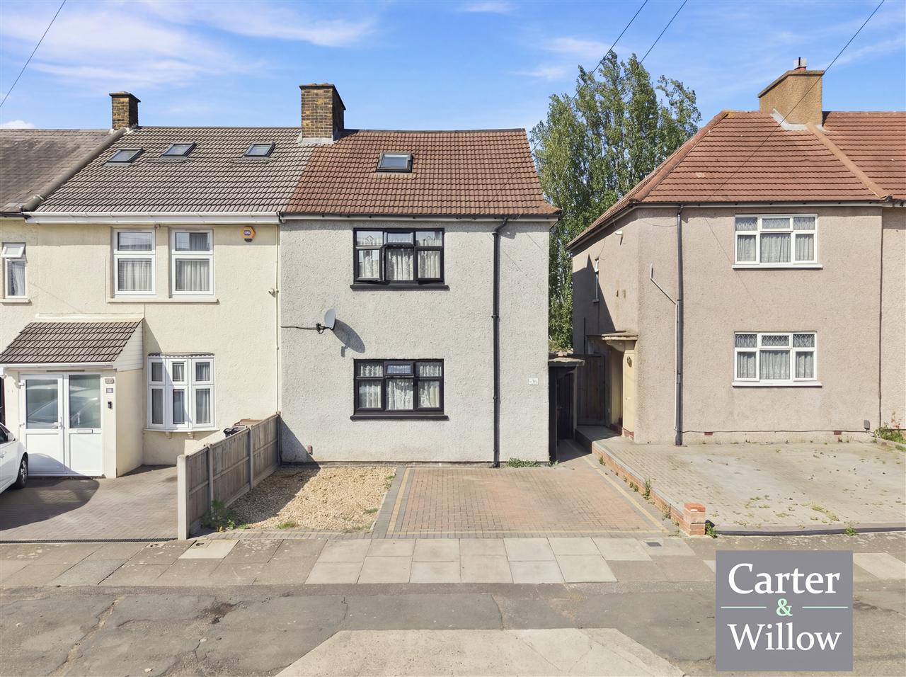 Baron Road, Essex Image 1