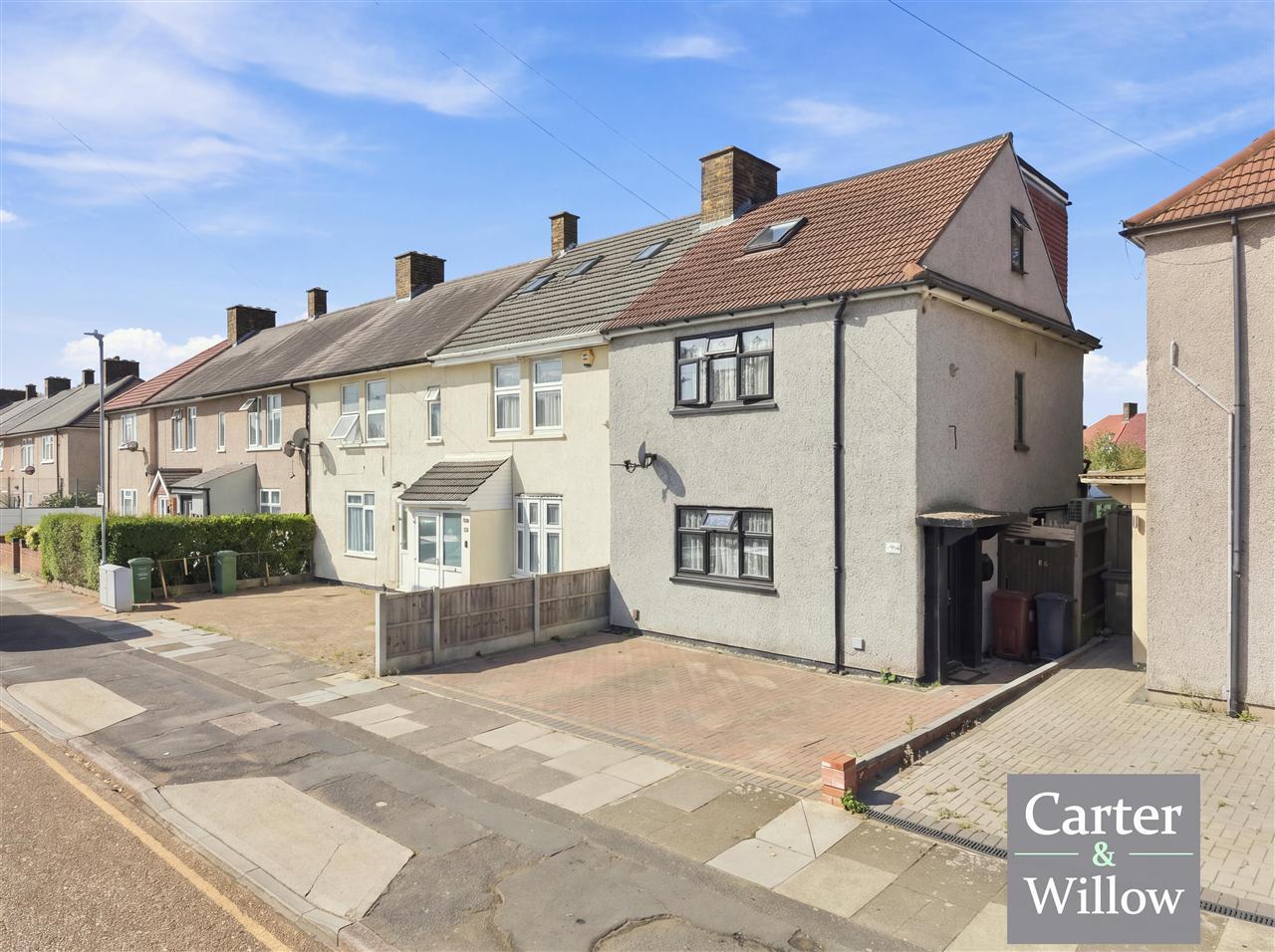 Baron Road, Essex Image 2