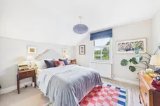 Onslow Gardens, London, N10 photo 8